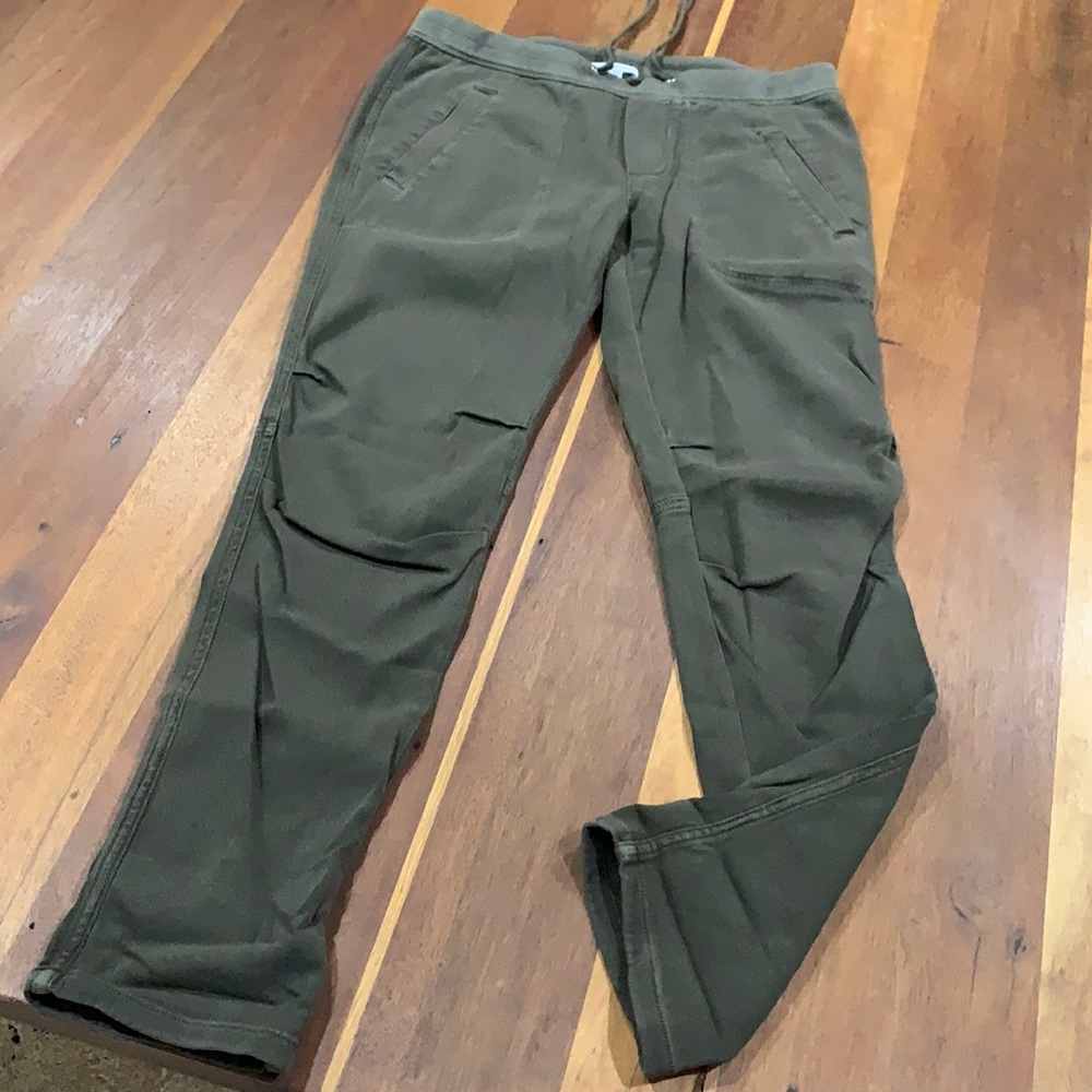 James Perse jogger olive khaki size 1